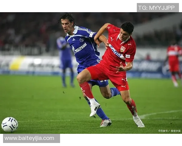 武汉足球队在世锦赛中的比赛经验与表现分析探讨 武汉足球队在世锦赛中的比赛经验与表现分析探讨