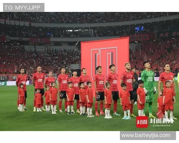 成都足球队的蜕变之路世界锦标赛背后的奋斗与荣耀 成都足球队的蜕变之路世界锦标赛背后的奋斗与荣耀